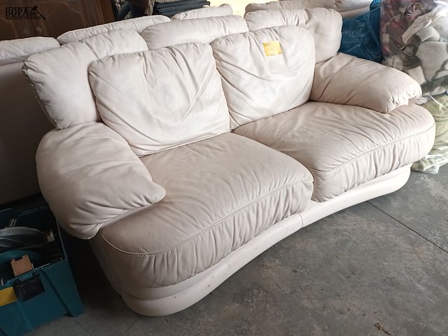 Lot 44 - sofa 2-zit - afbeelding 2 van  2