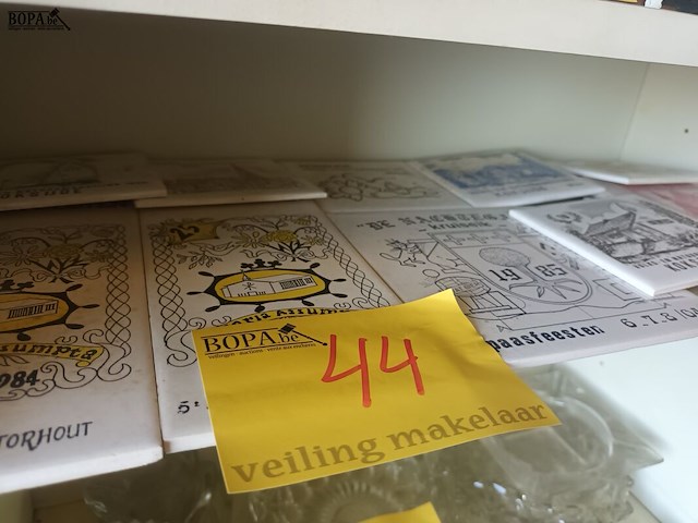 Lot 44 - trofee tegels. 11 stuks - afbeelding 1 van  4