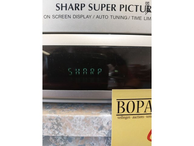 Lot 44 - videorecorder sharp vc-m30 - afbeelding 3 van  4