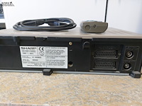 Lot 44 - videorecorder sharp vc-m30 - afbeelding 4 van  4