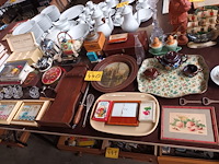 Lot 440 - brocante. 52 stuks - afbeelding 1 van  7