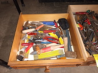 Lot 441 - gereedschap. 3 bakken - afbeelding 2 van  4