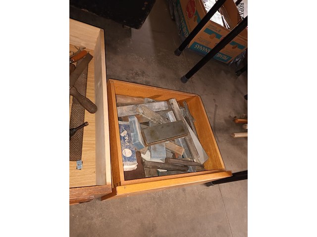 Lot 441 - gereedschap. 3 bakken - afbeelding 4 van  4