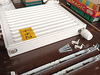 Lot 442 - radiator - afbeelding 3 van  3