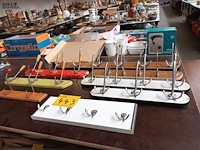 Lot 443 - retro kapstokken. 8 stuks - afbeelding 4 van  4