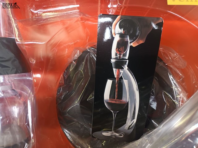 Lot 445 - magic decanter deluxe - afbeelding 3 van  3