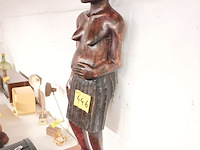 Lot 446 - afrikaans houten beeld - afbeelding 2 van  4