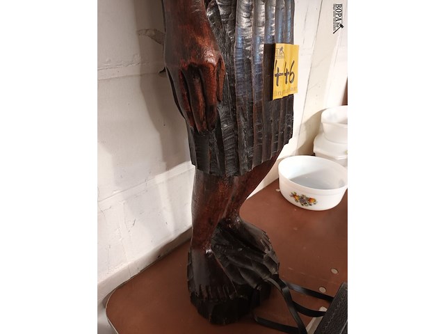 Lot 446 - afrikaans houten beeld - afbeelding 4 van  4