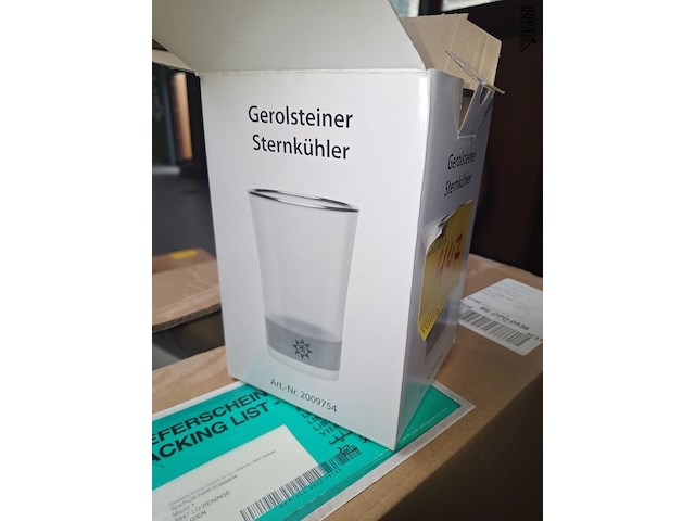 Lot 447 - ijsemmers gerolsteiner 16 stuks - afbeelding 2 van  2