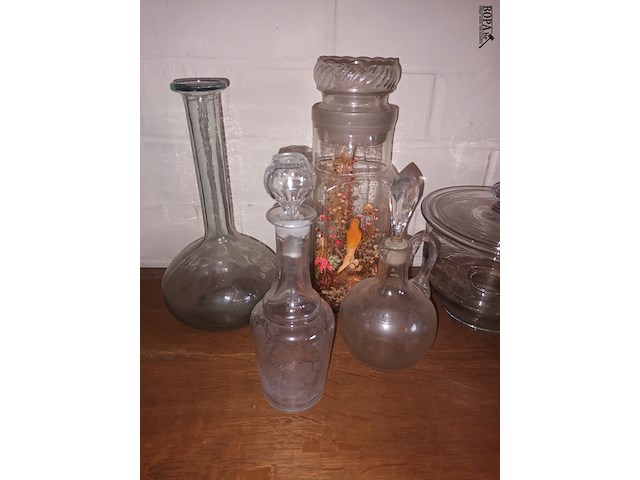 Lot 448 - oud glaswerk. 7 stuks - afbeelding 2 van  4
