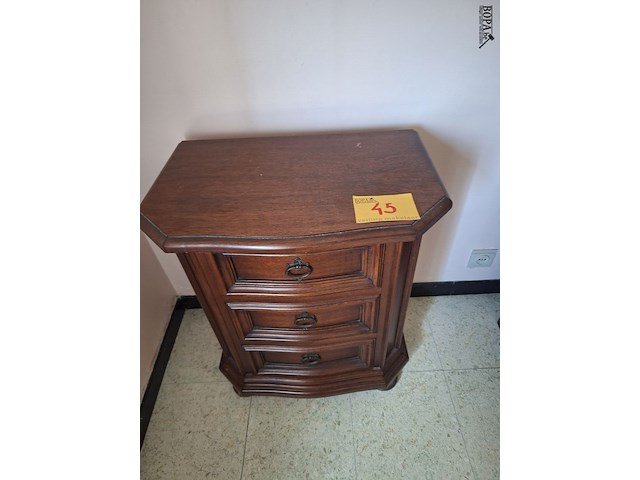Lot 45 - bijzetkastje met lades. 2 stuks - afbeelding 3 van  4