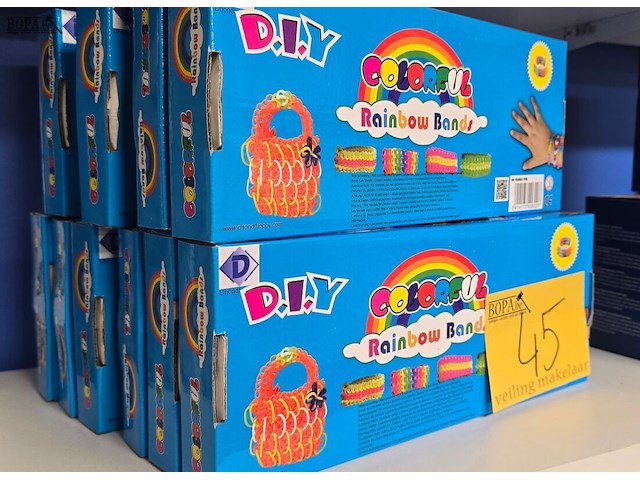 Lot 45 - colorfull rainbow bands nieuw 10 dozen - afbeelding 2 van  2