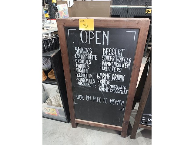 Lot 45 - dubbelzijdig stoepbord - afbeelding 1 van  3