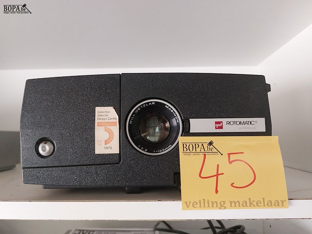 Lot 45 - gaf rotomatic diaprojector - afbeelding 1 van  3