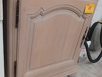 Lot 45 - houten lage kast - afbeelding 4 van  4