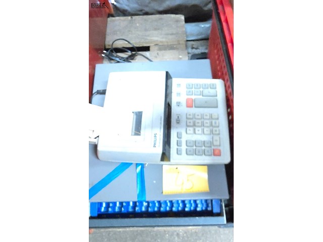 Lot 45 - kassa met lade met sleutel - afbeelding 1 van  4