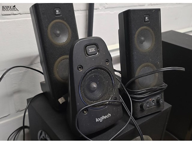 Lot 45 - logitec 4 delig luidsprekersset - afbeelding 2 van  4