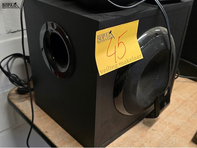 Lot 45 - logitec 4 delig luidsprekersset - afbeelding 3 van  4