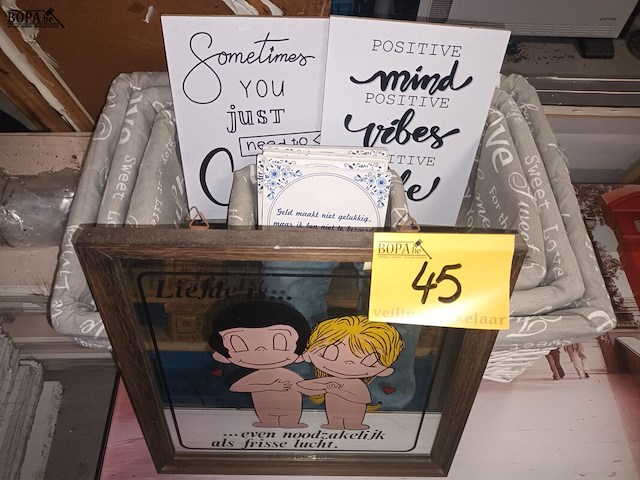 Lot 45 - mandjes en spreuken - afbeelding 1 van  4