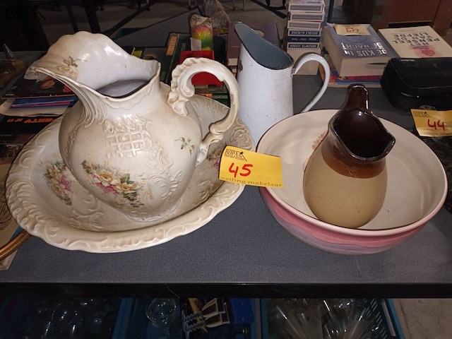Lot 45 - onderdelen van lampetstellen. 5 stuks - afbeelding 1 van  5