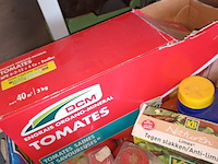 Lot 45 - tuin producten. 1 bak - afbeelding 5 van  5