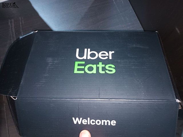 Lot 45 - uber eats tablet - afbeelding 2 van  5