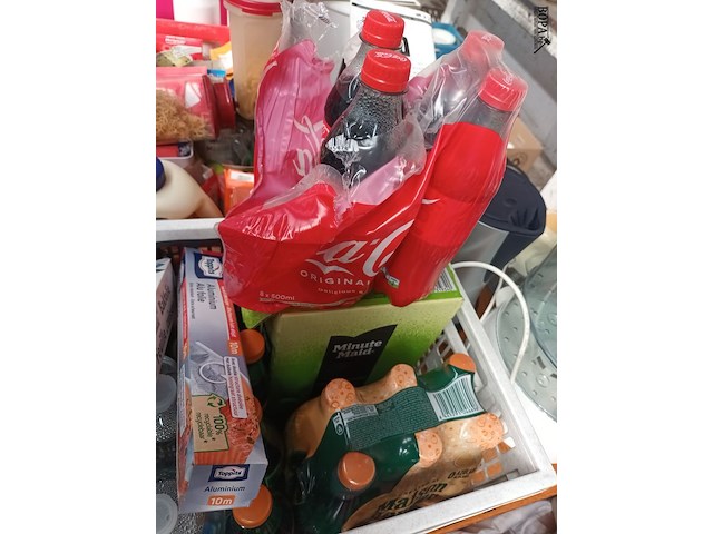 Lot 45 - voeding, dranken en keukengerei - afbeelding 5 van  6