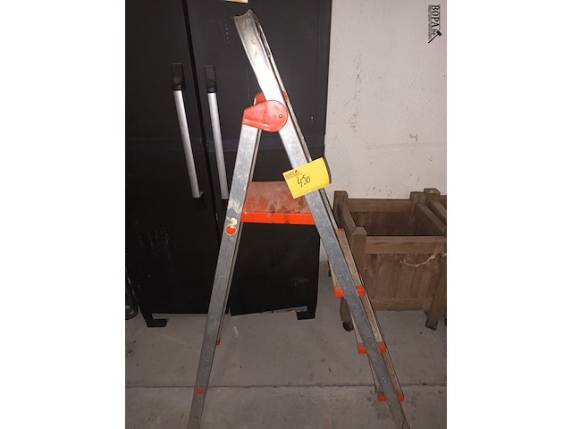 Lot 450 - trapladder - afbeelding 2 van  2