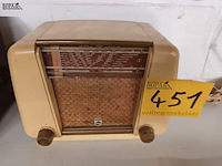 Lot 451 - antiek radio philips - afbeelding 1 van  4