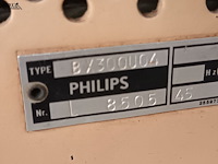 Lot 451 - antiek radio philips - afbeelding 4 van  4