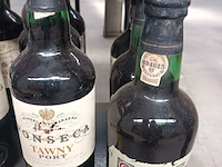 Lot 451 - flessen diverse porto wijn. 9 stuks - afbeelding 3 van  3