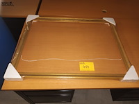 Lot 454 - goudkleurige lijst - afbeelding 1 van  3