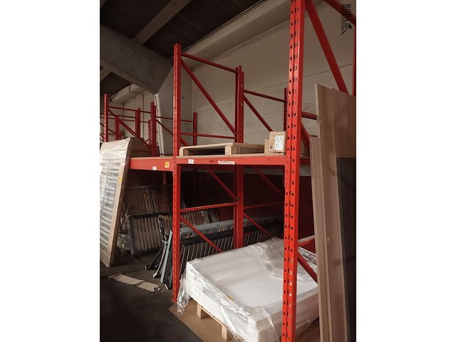 Lot 454 - pallet stellingrek - afbeelding 1 van  2