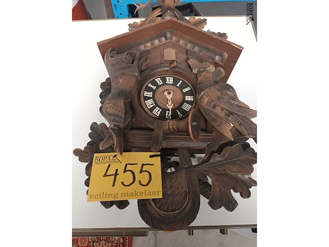 Lot 455 - koekoeksklok - afbeelding 1 van  7