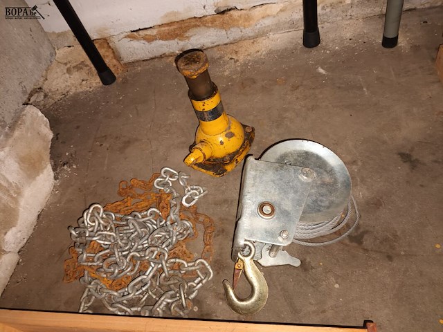 Lot 456 - gereedschap. 1 bak - afbeelding 2 van  3