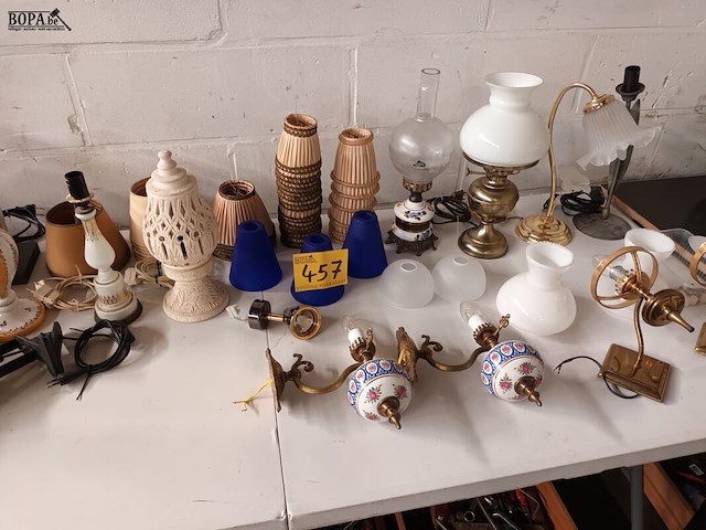 Lot 457 - verlichting. 17 stuks - afbeelding 1 van  7