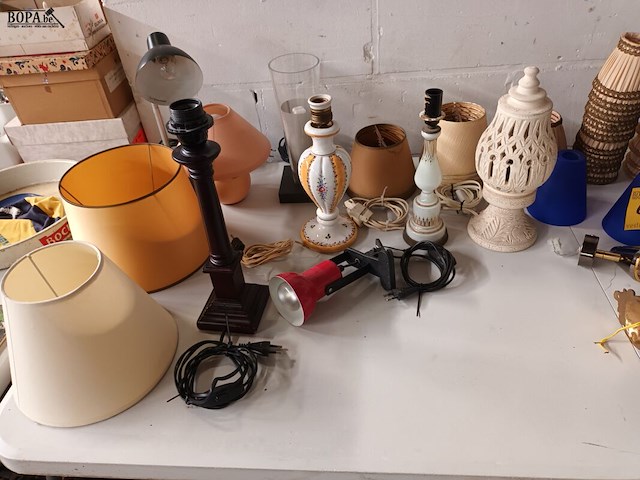 Lot 457 - verlichting. 17 stuks - afbeelding 2 van  7