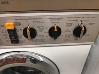 Lot 457 - wasmachine miele - afbeelding 2 van  3