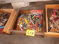 Lot 458 - gereedschap. 3 bakken - afbeelding 1 van  4