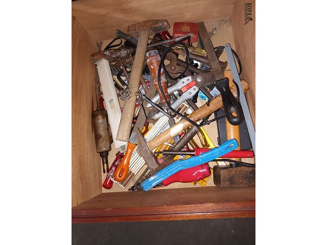 Lot 458 - gereedschap. 3 bakken - afbeelding 4 van  4