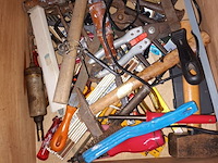 Lot 458 - gereedschap. 3 bakken - afbeelding 4 van  4