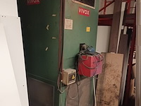 Lot 458 - verwarmingsinstallatie met mazouttank - afbeelding 1 van  4