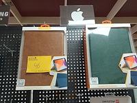 Lot 46 - accessoires voor gsm en tablets. 46 stuks - afbeelding 7 van  10