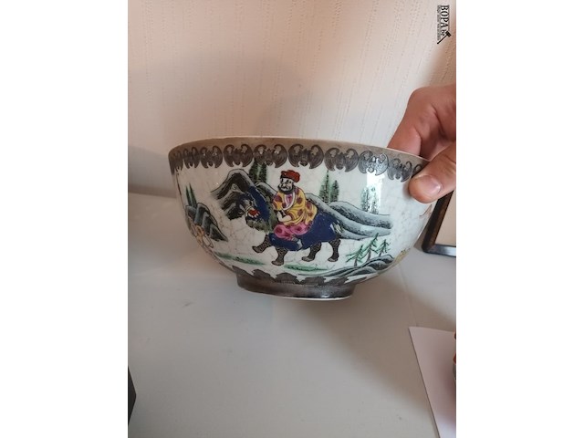 Lot 46 - chinese kom met jachttafereel - afbeelding 3 van  6