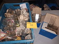 Lot 46 - diverse glazen - afbeelding 1 van  5