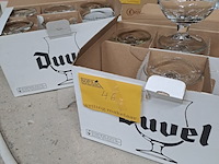 Lot 46 - duvel glazen - afbeelding 1 van  1