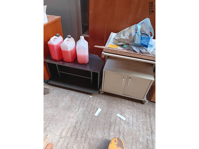 Lot 46 - kastjes en diversen - afbeelding 1 van  5