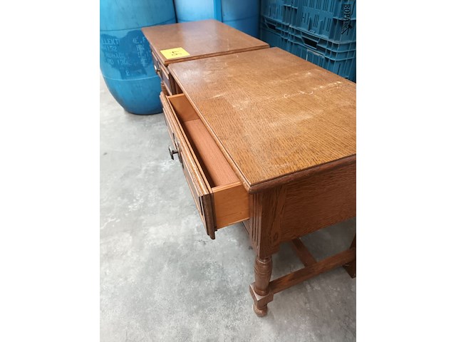 Lot 46 - koppel nachtkastjes - afbeelding 4 van  4