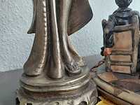 Lot 46 - lot art deco-stijl bronskleurig beeld geisha met vogel - afbeelding 4 van  4