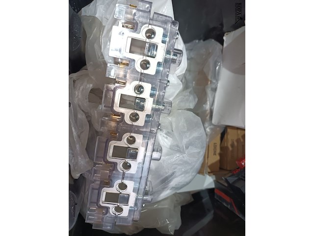 Lot 46 - materiaal voor elektrische installaties - afbeelding 3 van  7